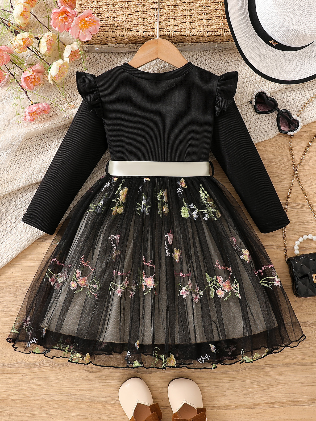 Ls00142 Amazon Cross-Border Independent Station Autumn and Winter Black Pit Strip Embroidered Mesh Long-Sleeved Dress with Belt - Image 2