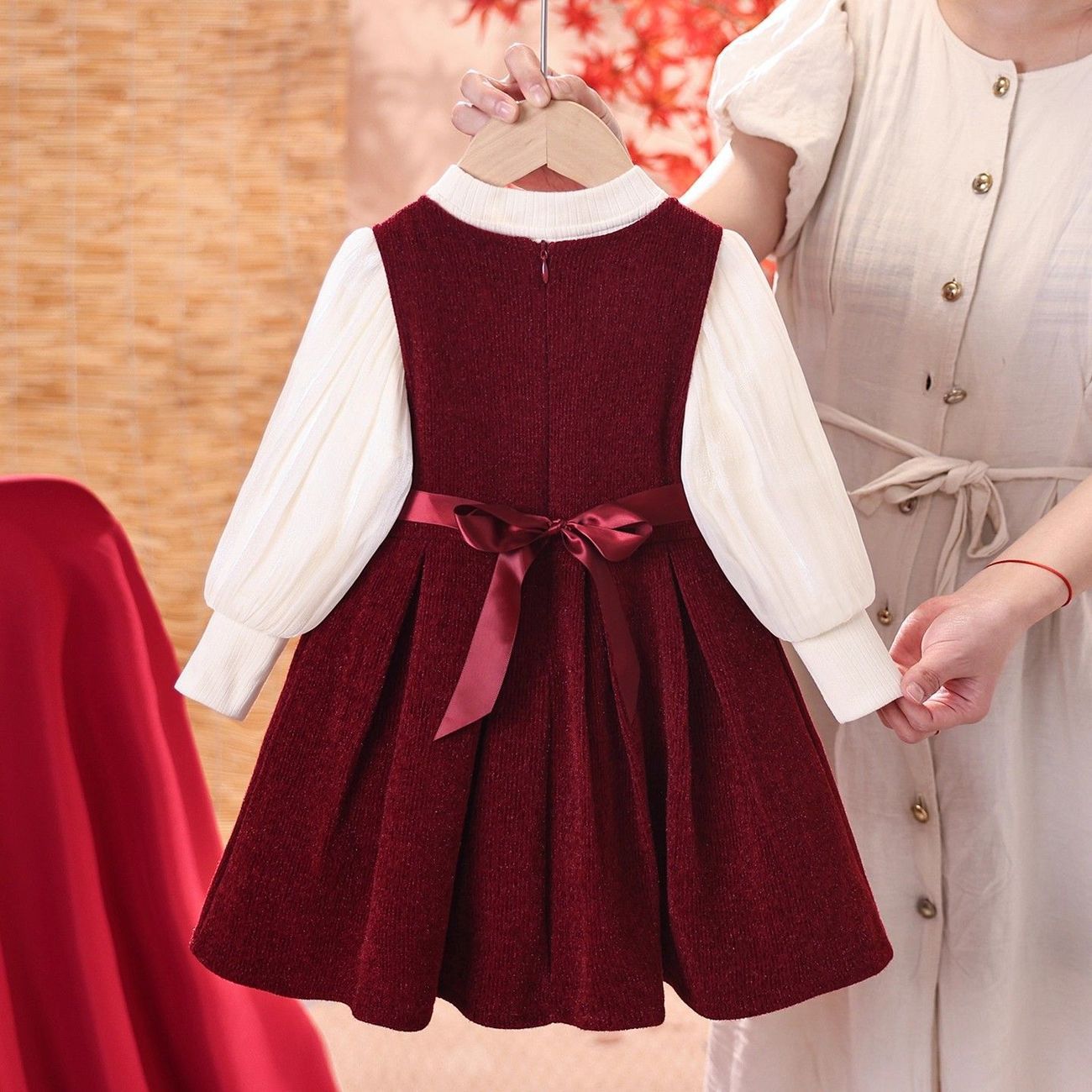Girls Dress Autumn and Winter 2025 New Style Children's New Year's Eve Clothes Baby One-Year-Old Dress Red Princess Skirt - Image 2