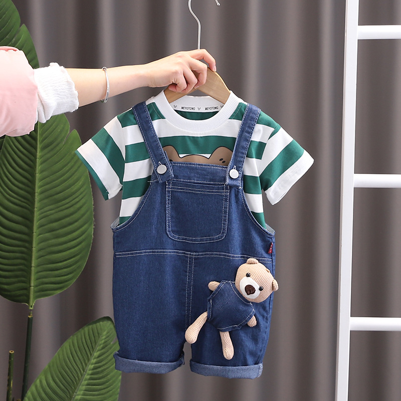 Boys' Short-sleeved suit 2025 Summer New Clothes Small and Medium-sized Children's Striped Bear Straps Two-piece Trendy Pants - Image 3