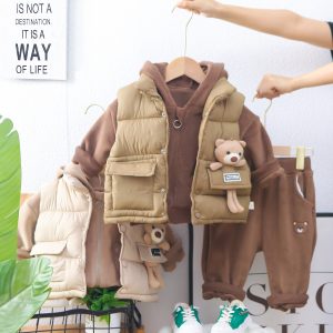 Boys' autumn and winter suit 2024 new western style male baby winter vest fleece-lined thickened three-piece set on behalf of wholesale