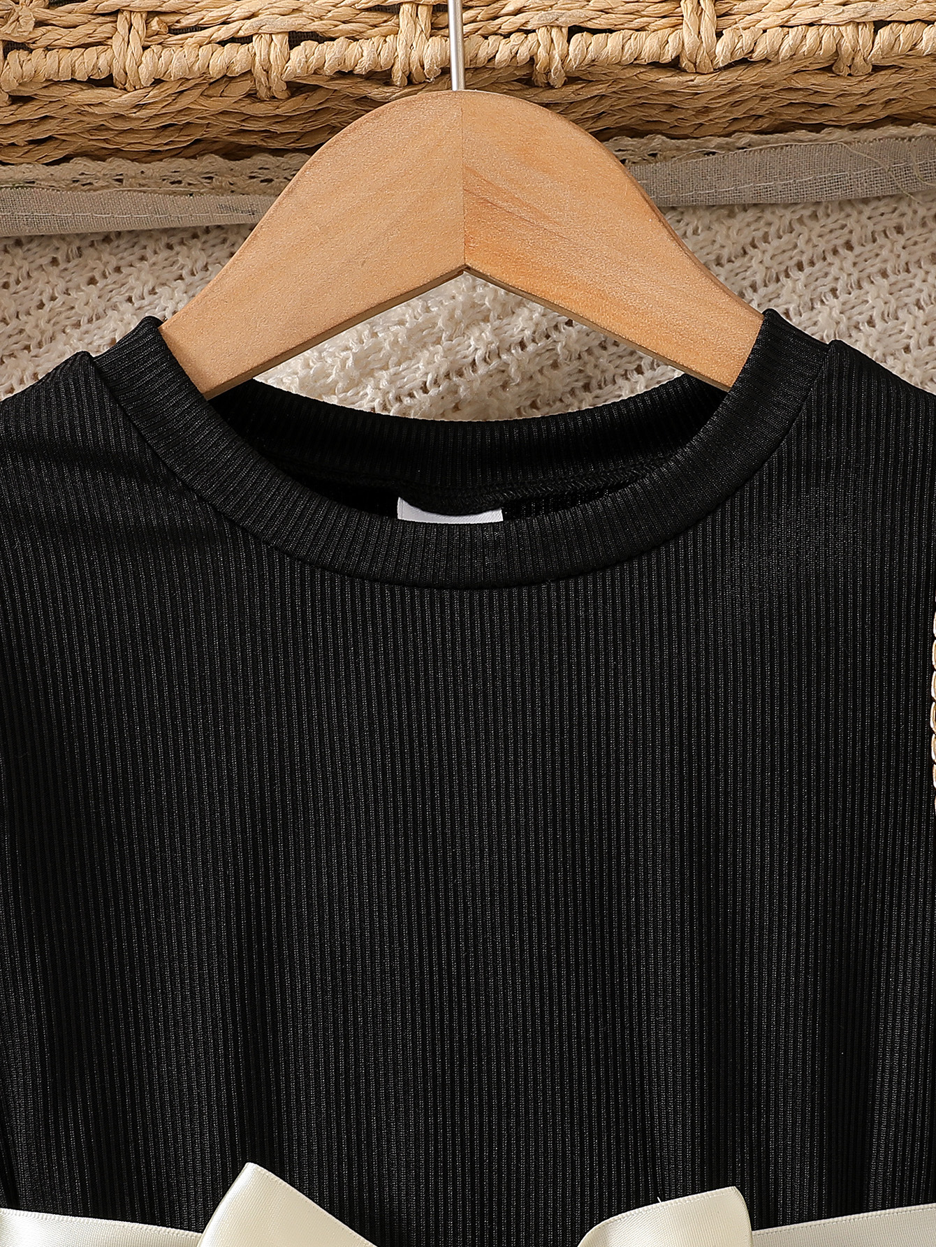 Ls00142 Amazon Cross-Border Independent Station Autumn and Winter Black Pit Strip Embroidered Mesh Long-Sleeved Dress with Belt - Image 3
