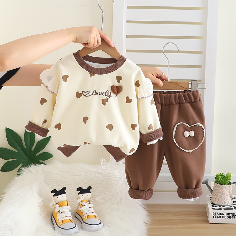 2025 New Autumn Clothing for Girls, Heart Sweatshirt Suit, Korean Style Kidsren's Baby Girl Two-Piece Set, Fashionable Export Clothing - Image 2
